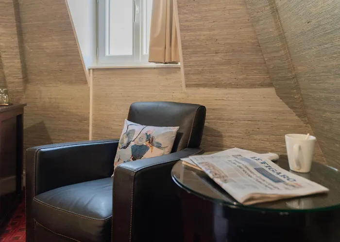 DelavigneHotel Pas Cher Paris